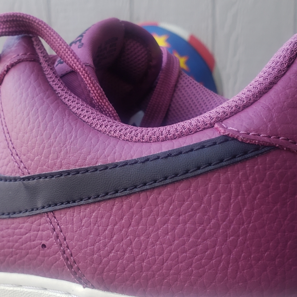 AIR FORCE 1'07 - Picture 14 of 16